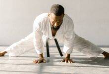 تعلم فنون القتال